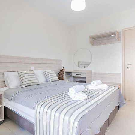 Neos Marmaras Family Suite Buitenkant foto