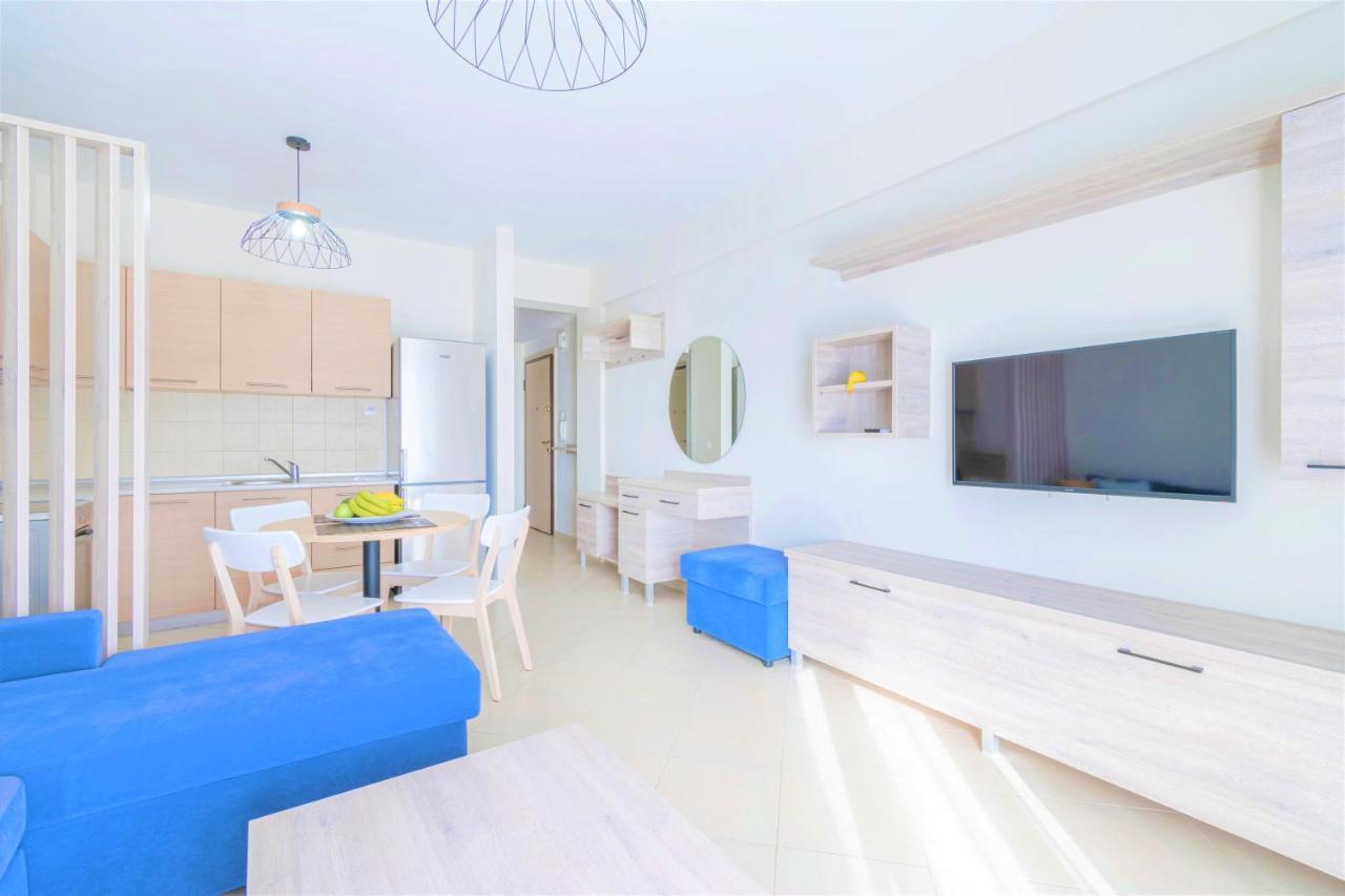 Neos Marmaras Family Suite Buitenkant foto