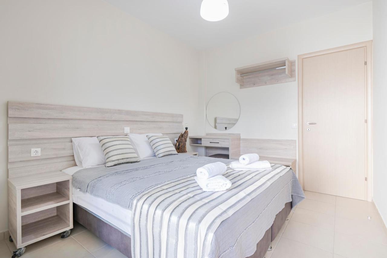 Neos Marmaras Family Suite Buitenkant foto